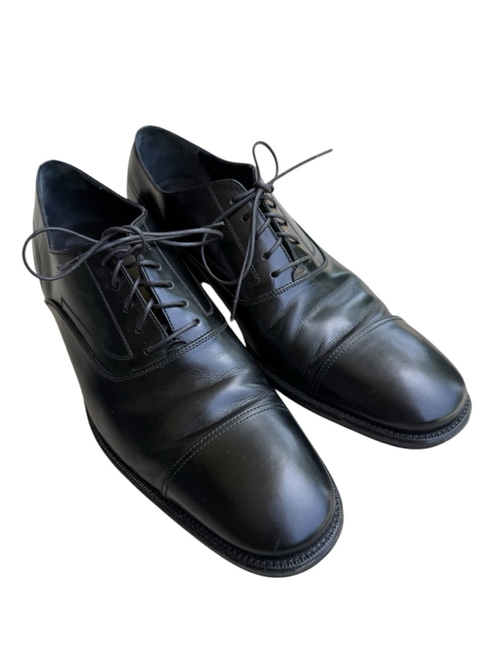 Salvador Ferragamo men’s black leather derby lace tie dress shoes size 9